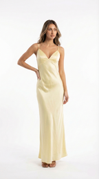 Olga™ – Sukienka maxi slip z jedwabistym wykończeniem