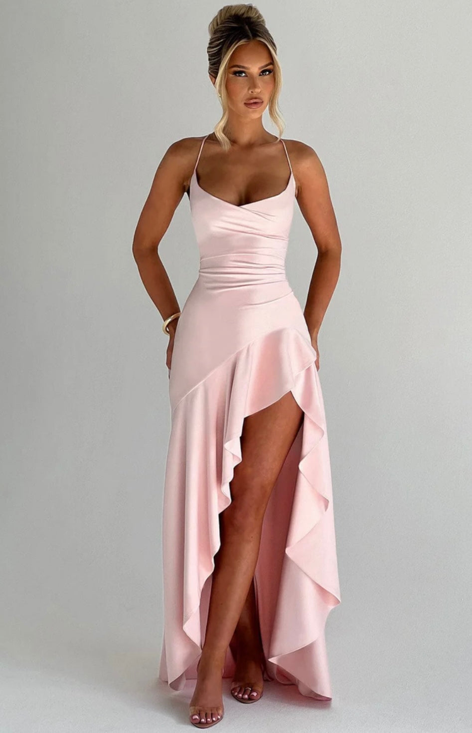 Adrianna™ – Satynowa sukienka maxi z asymetryczną falbaną