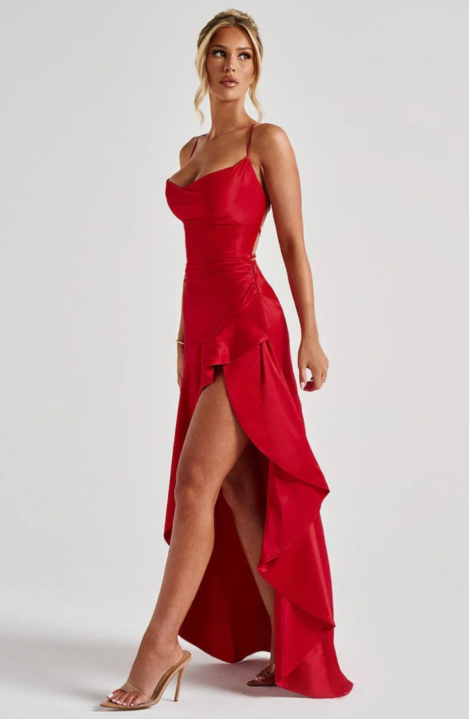 Adrianna™ – Satynowa sukienka maxi z asymetryczną falbaną