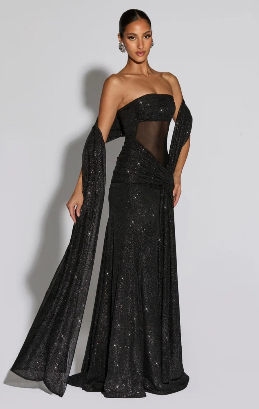 Edyta™ – Modelująca sukienka maxi z połyskującą siateczką