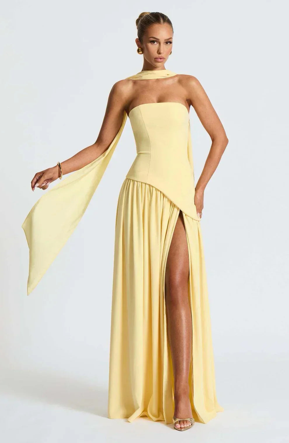 Nadia™ – Asymetryczna modelująca sukienka maxi bez ramiączek