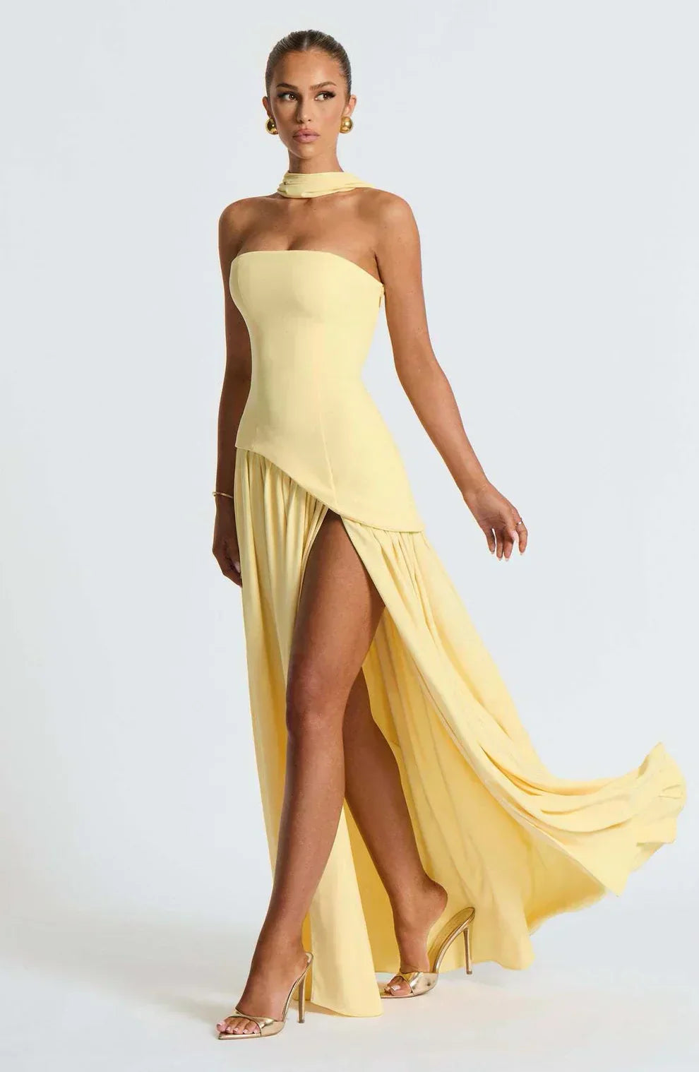 Nadia™ – Asymetryczna modelująca sukienka maxi bez ramiączek