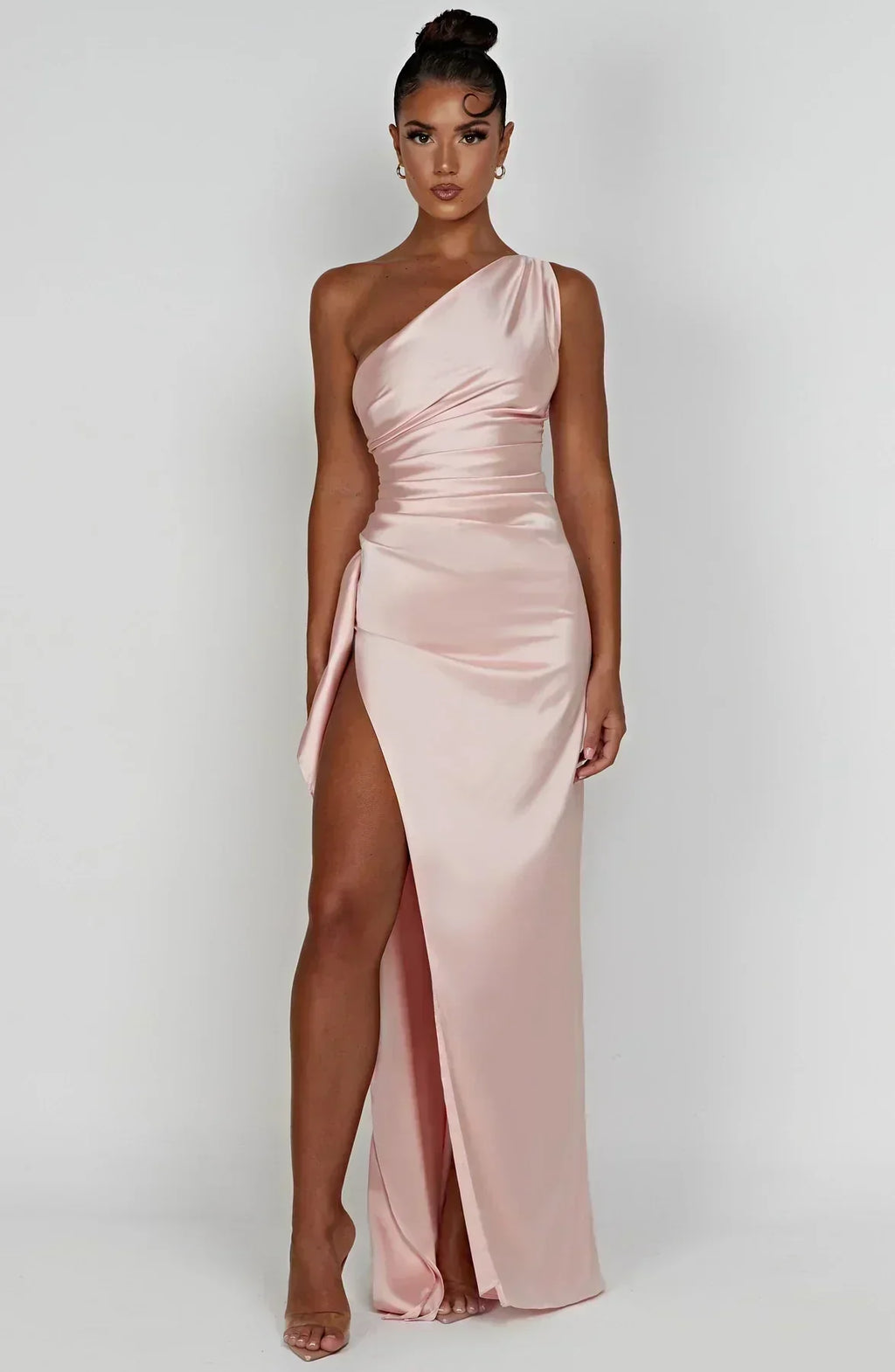 Mira™ – Długa satynowa suknia slip
