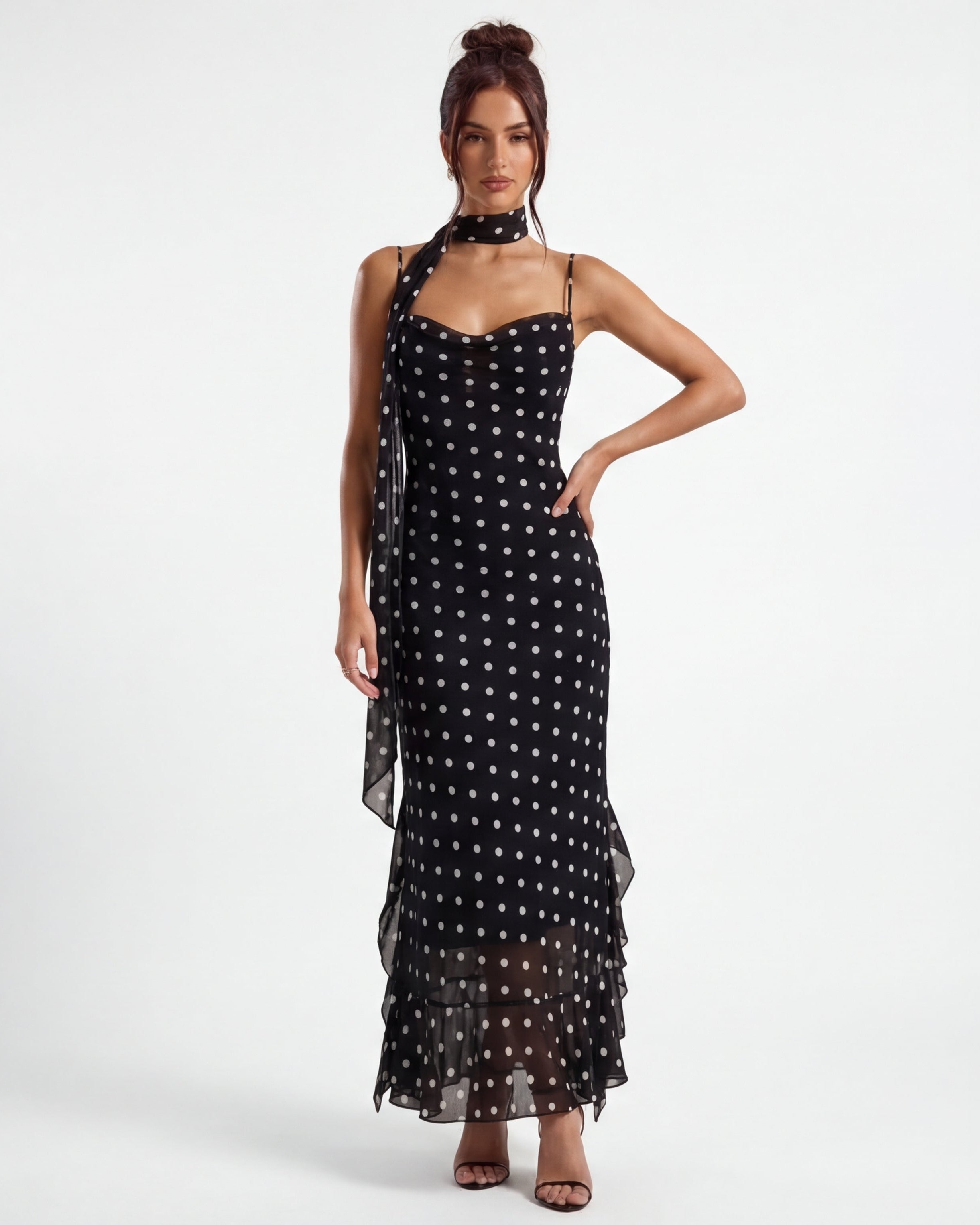 Stefania™ – Sukienka maxi w groszki z transparentnym dołem