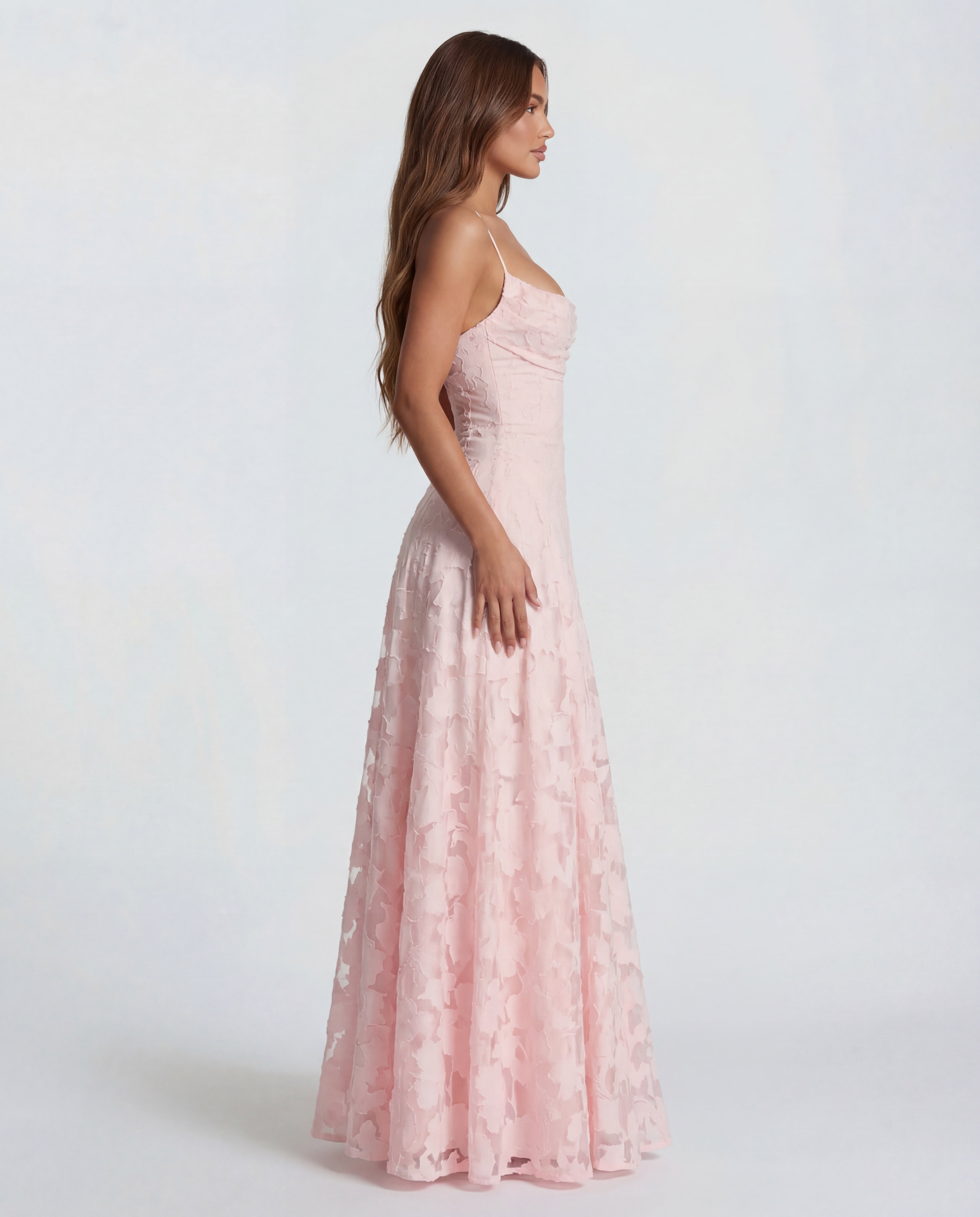 Milena™ – Koronkowa sukienka maxi na cienkich ramiączkach
