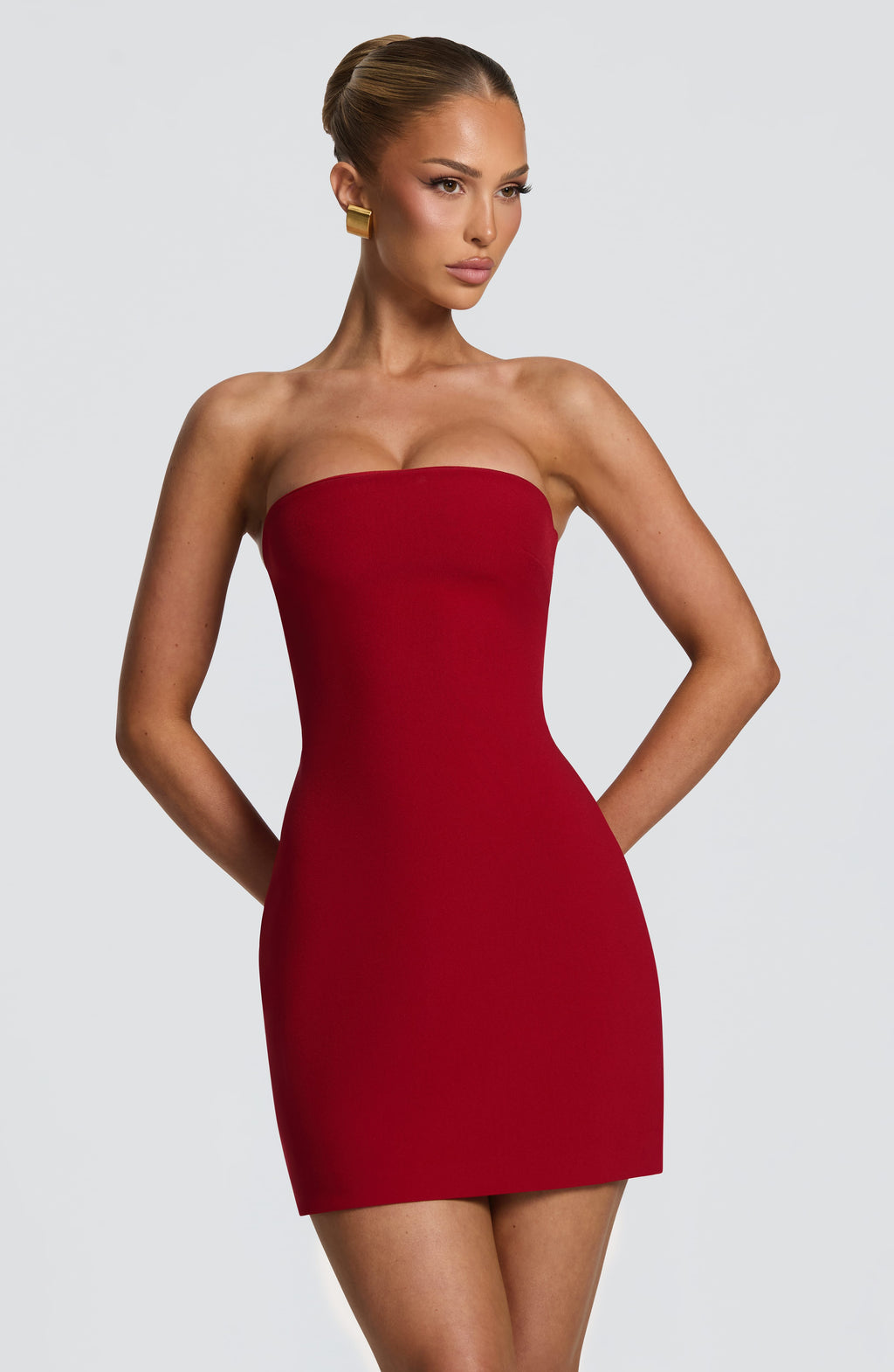 Kornelia™ – Dopasowana modelująca sukienka mini bez ramiączek